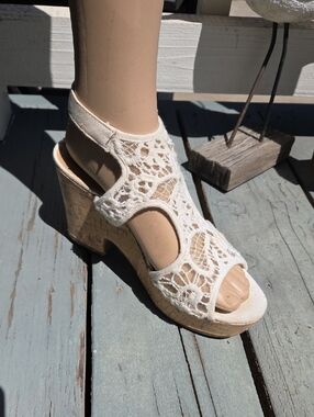Women's White Lace Cork Wedge Sandals